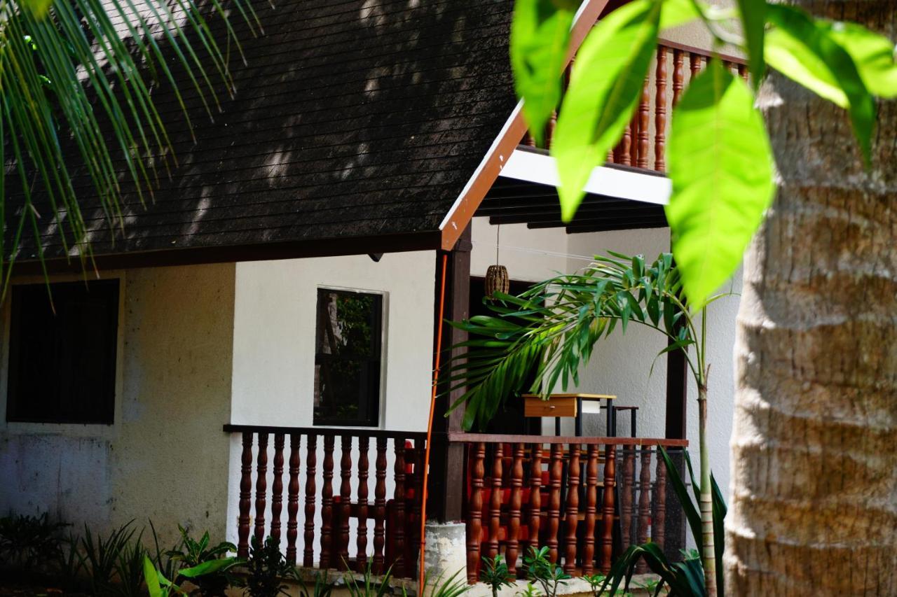 Flower Garden Resort Panglao Exterior photo